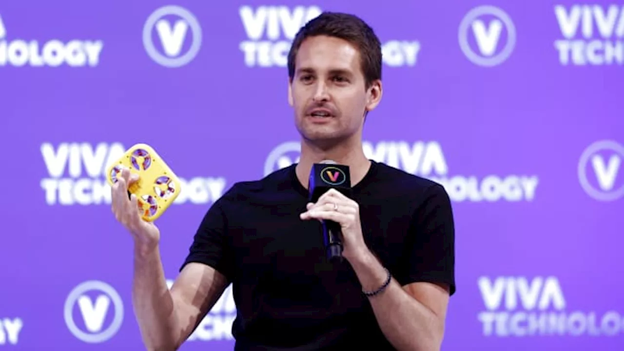 Snap rises nearly 12% after CEO shares strong 2024 projections with employees