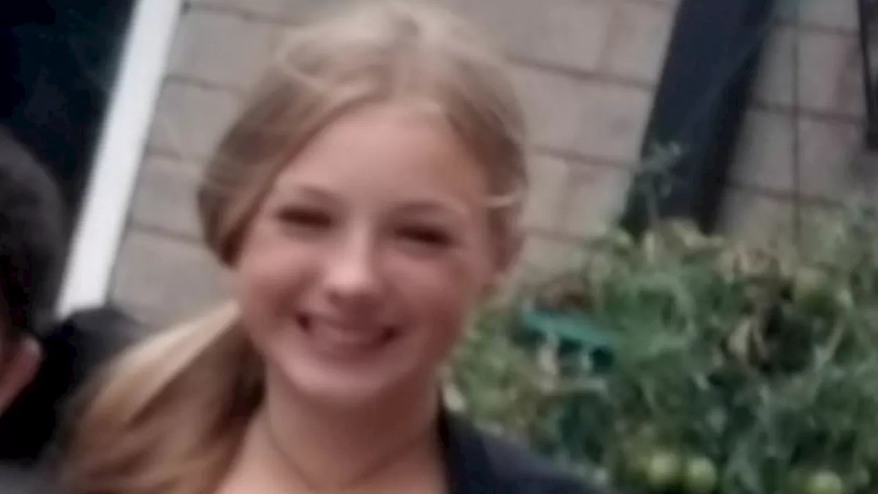 Police 'increasingly concerned' for girl, 14, last seen in her school uniform who vanished from her...