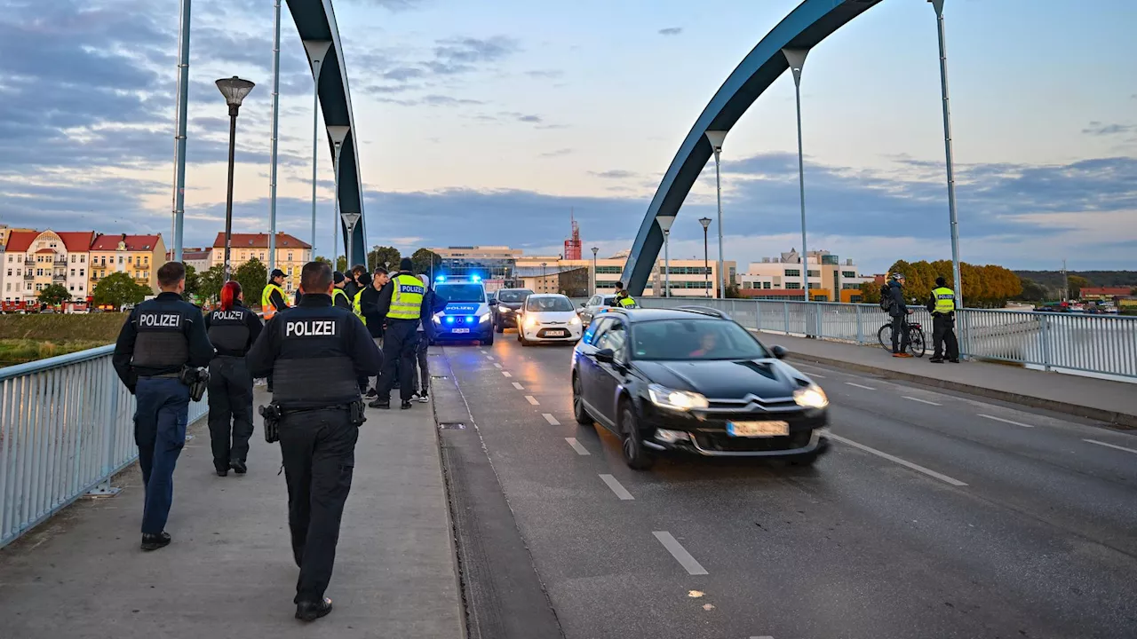 - Grenzkontrollen beginnen in Brandenburg und Sachsen