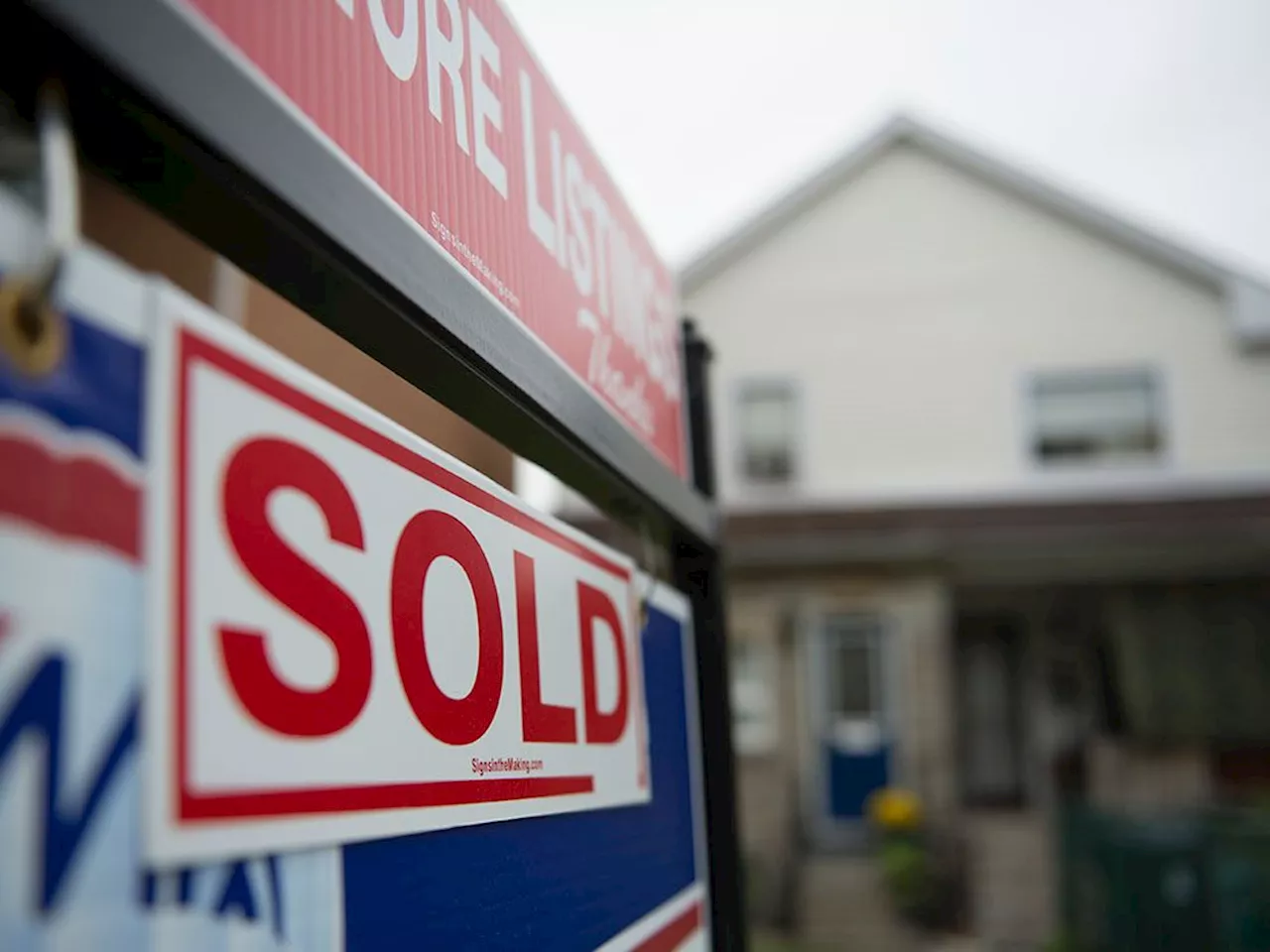 Homeowners on the brink face tough choice of selling home as mortgage payments climb