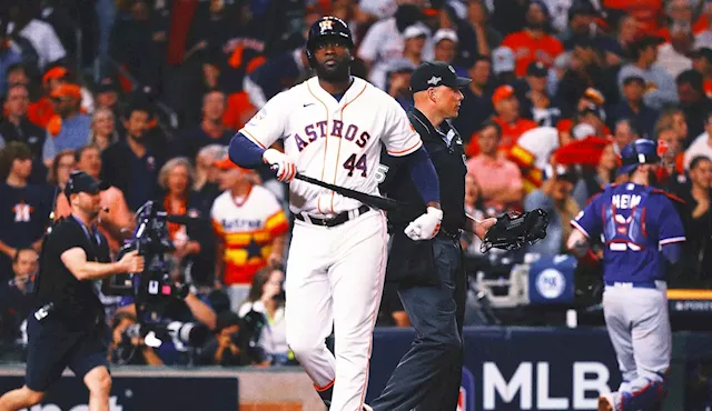 Yordan Álvarez smashes his SECOND home run of the game to cut Astros'  deficit against Rangers