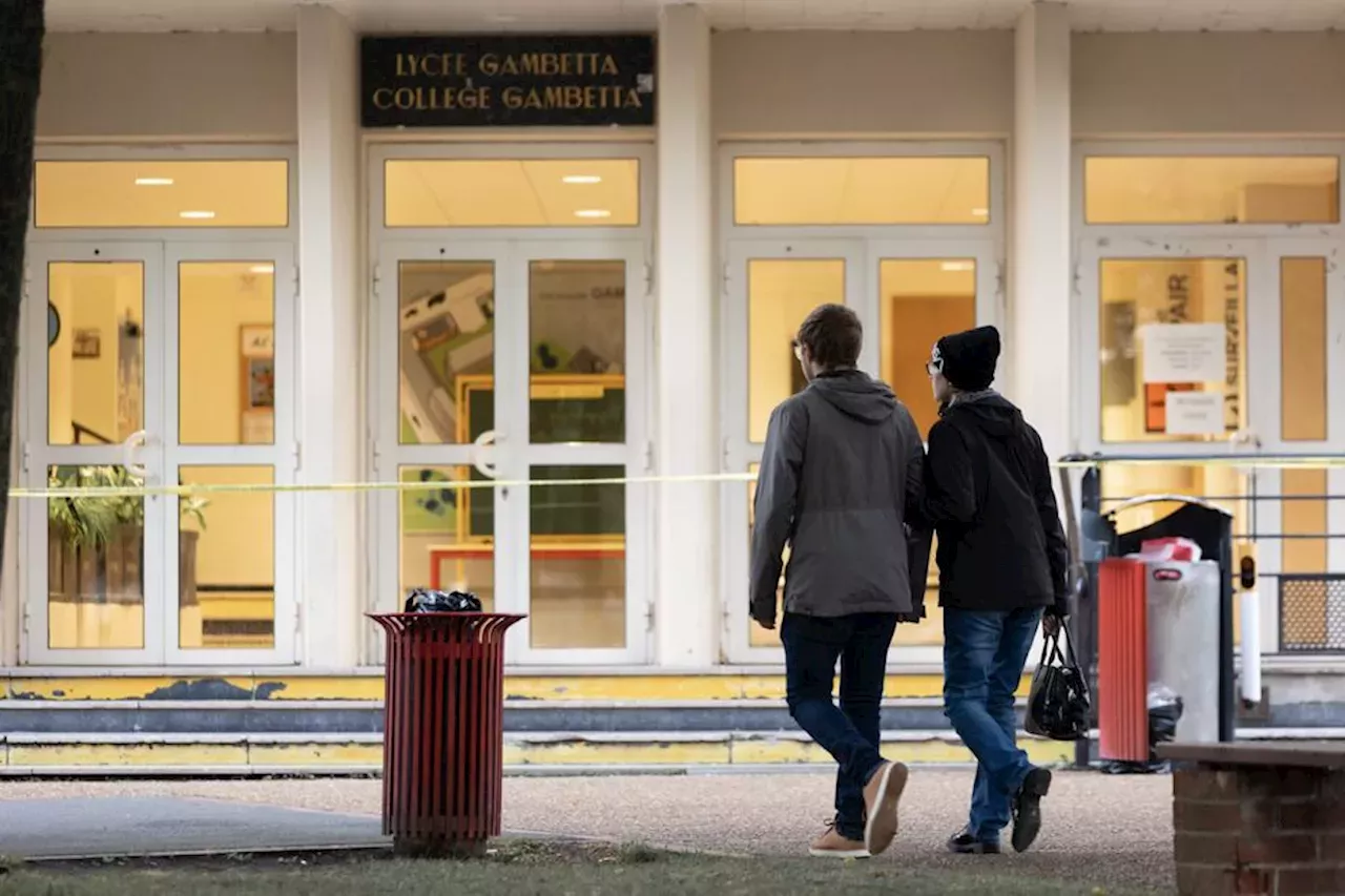 Attentat Dans Un Lycée Darras Rebaptiser Le Lycée Gambetta Au Nom De Dominique Bernard Le