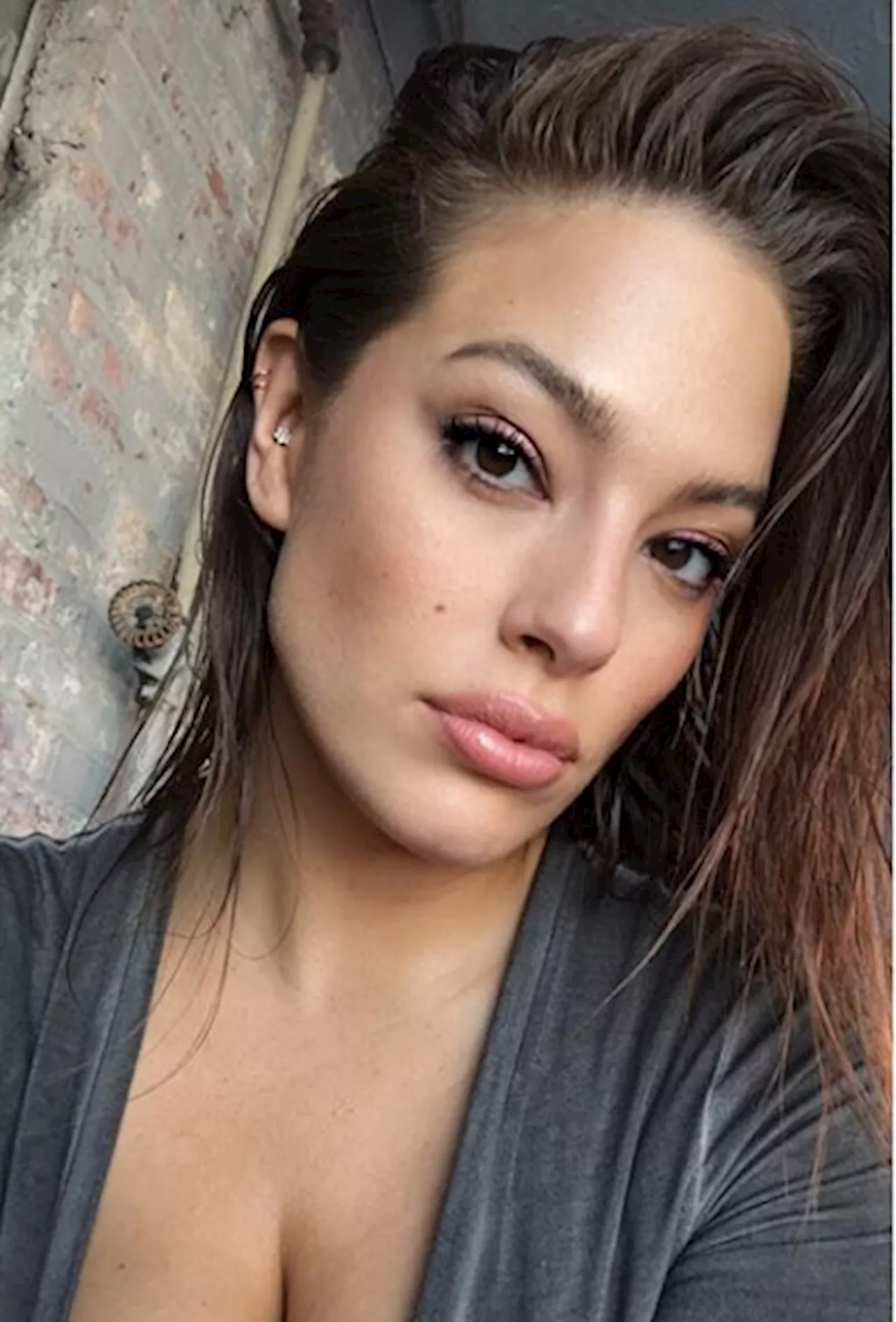 Model Ashley Graham has the perfect response for those pesky trolls