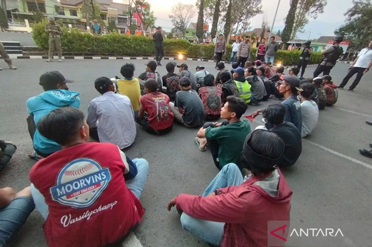 Puluhan Preman di Garut Ditangkap Polisi, Lihat