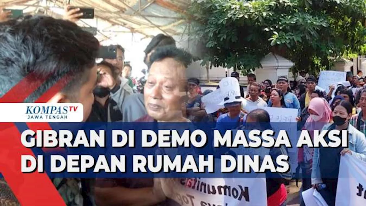 Gibran Datangi Massa Aksi 'Topo Bisu' di Depan Rumah Dinas Wali Kota