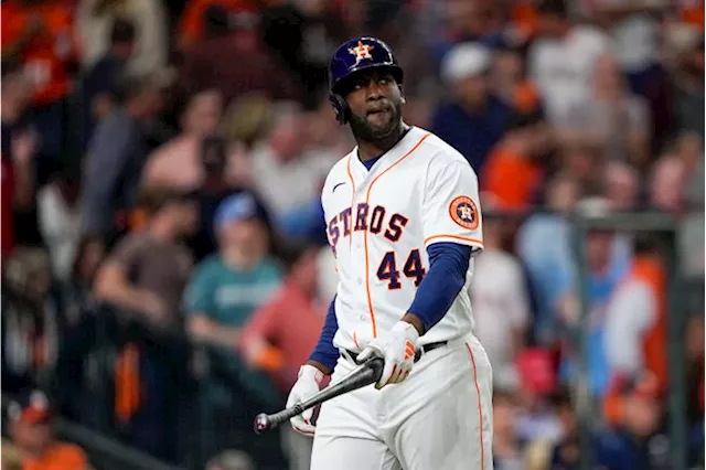 Yordan Álvarez smashes his SECOND home run of the game to cut Astros'  deficit against Rangers