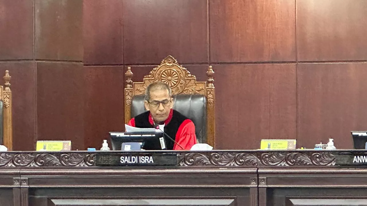 Buka Peluang Gibran Maju Pilpres, Saldi Isra: MK Menjebak Dirinya dalam Pusaran Politik