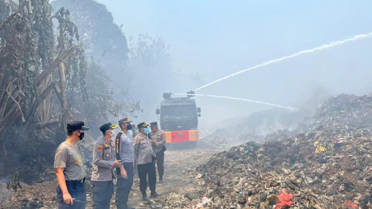 TPA Bakung Lampung Kebakaran, Sudah 4 Hari Api Tak Kunjung Padam