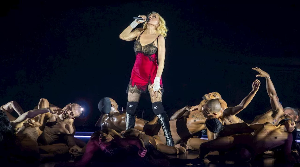 Madonna via al Celebration Tour da Londra: ecco cosa è successo sul palco