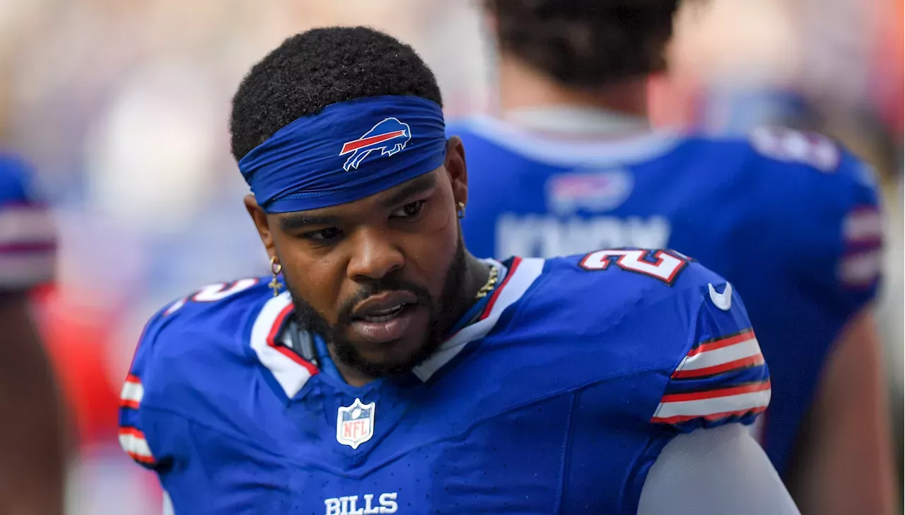 Bills' Damien Harris leaves in ambulance after suffering neck injury vs ...