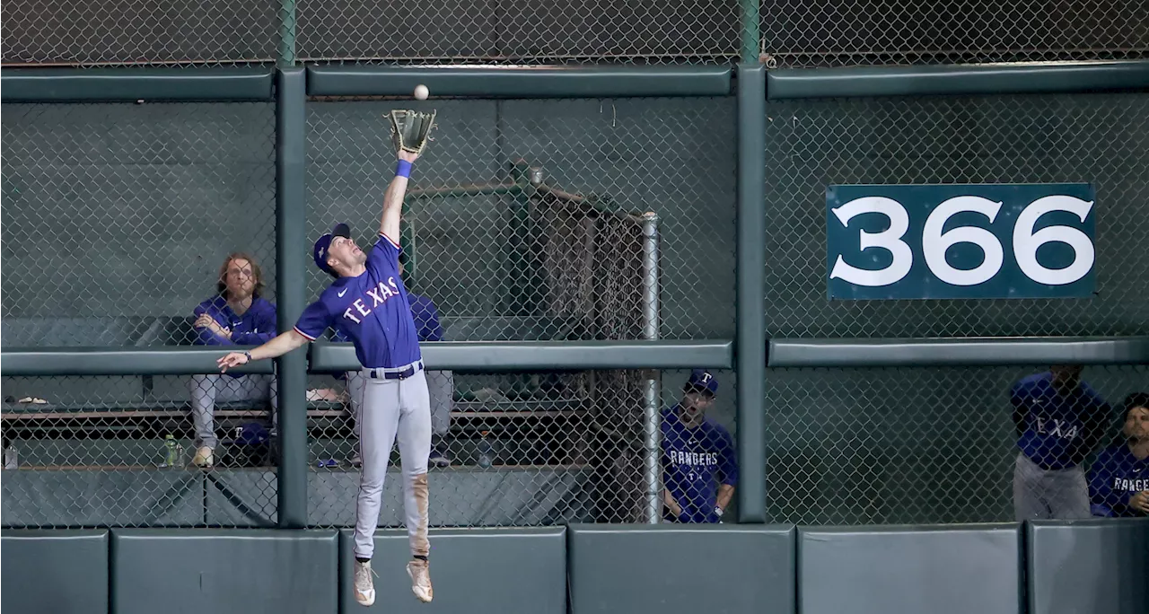 MLB fans in awe of Evan Carter's leaping catch in Rangers-Astros Game 1