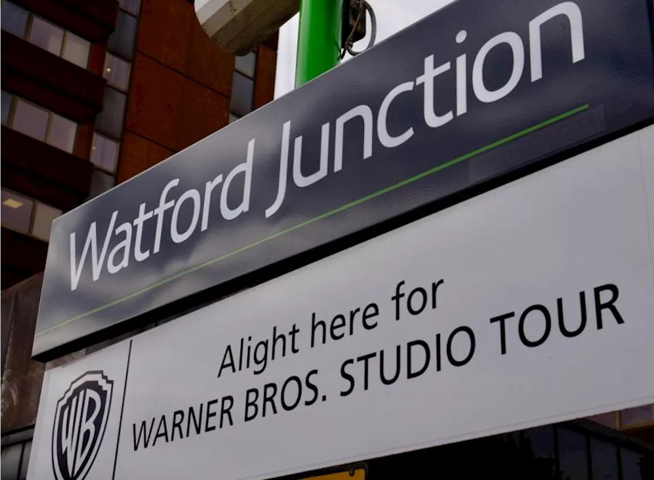 Delays between Watford Junction and London Euston due to signalling