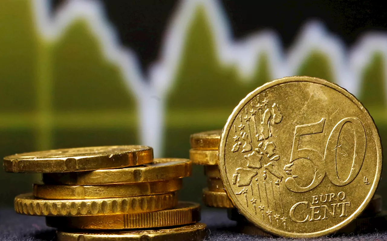 Valor sob gestão dos fundos de investimento caiu 167 milhões em setembro