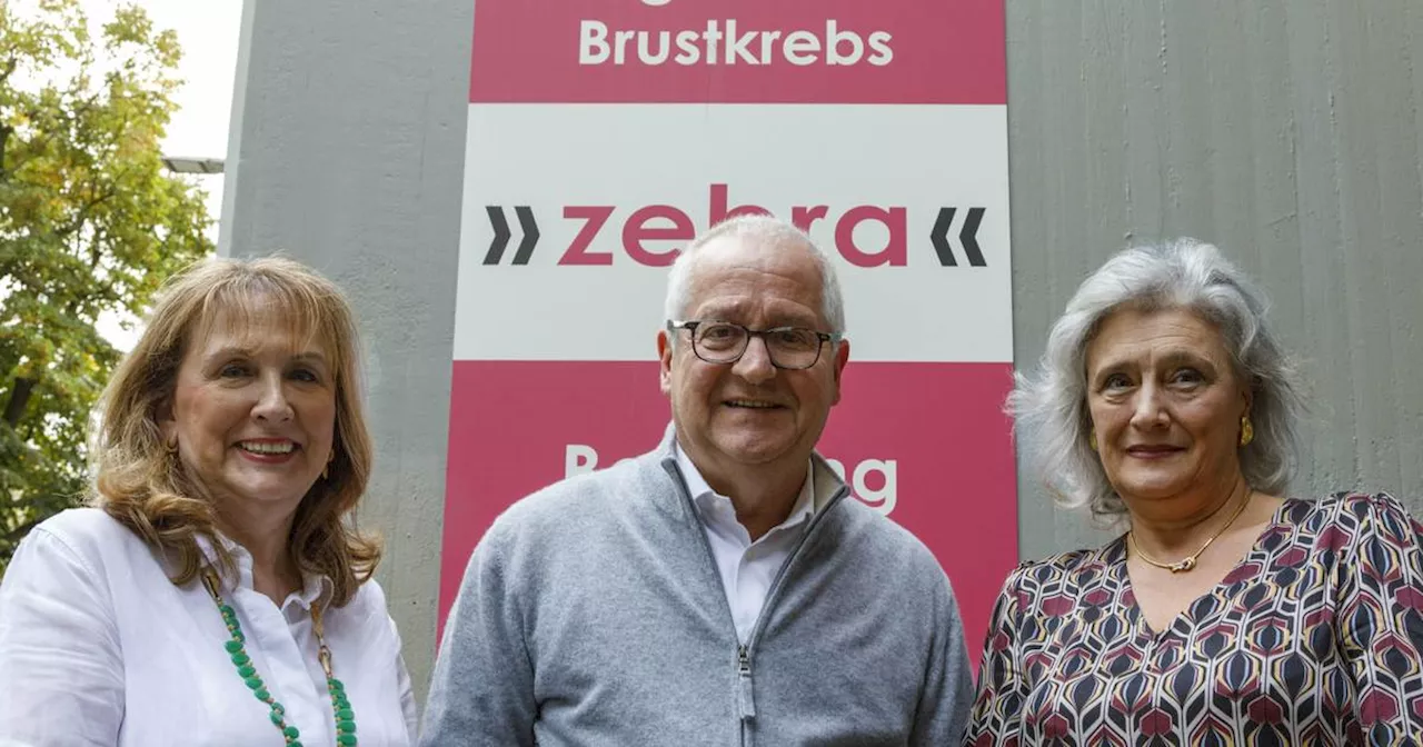 Düsseldorf Beratung bei Bruskrebs im Vorsorgemonat Oktober