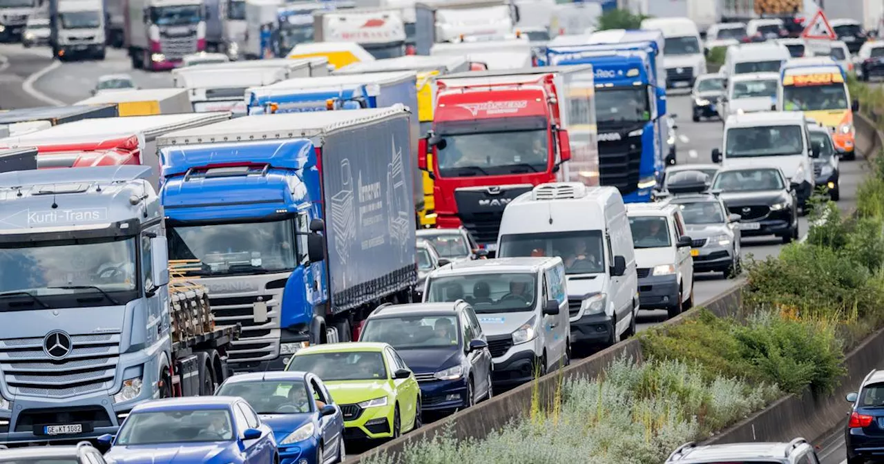 Lkw und Bus sollen laut EU deutlich klimafreundlicher werden