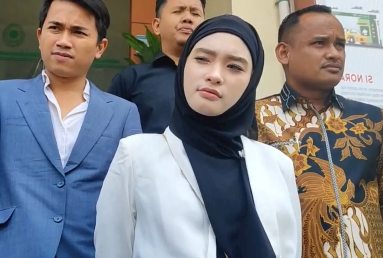 Soal Kemungkinan Rujuk, Inara Rusli: Virgoun Sudah Ada Pasangan yang Baru