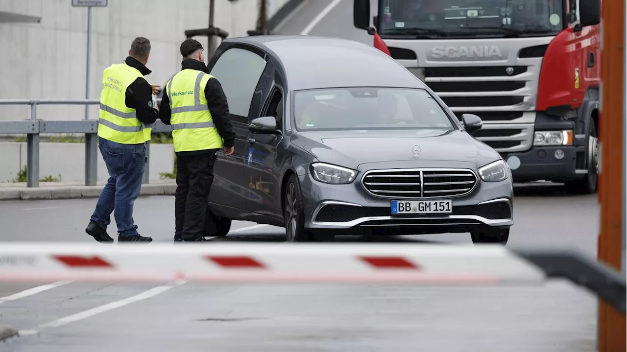 Tödliche Schüsse in Mercedes-Werk: Staatsanwaltschaft erhebt Anklage wegen zweifachen Mordes