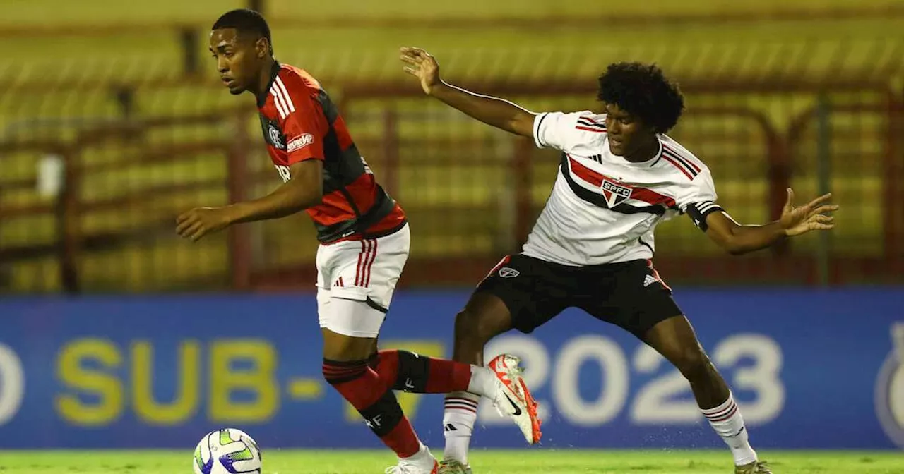 Brasileirão Sub-17: São Paulo empata com Flamengo e pega Palmeiras na final