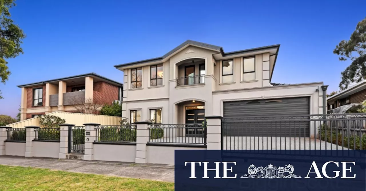 Upsizers snap up Glen Waverley five-bedder for $3.15 million, the middle of its price range