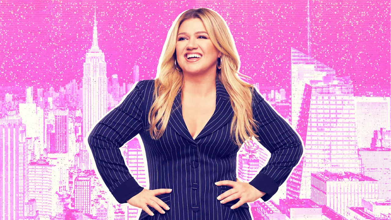 Kelly Clarkson Talks Smiling After Her Divorce and Moving to New York