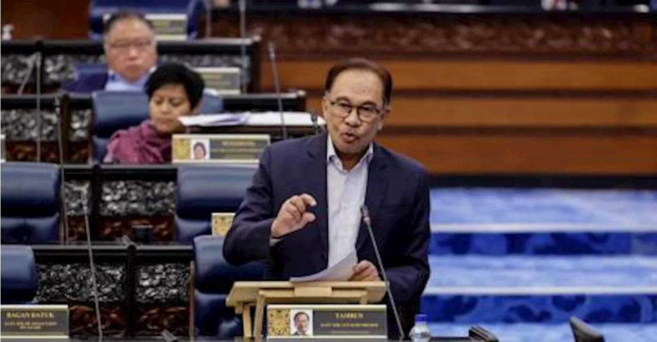 Anwar: RM2,000 incentive to civil servants a recognition of their service