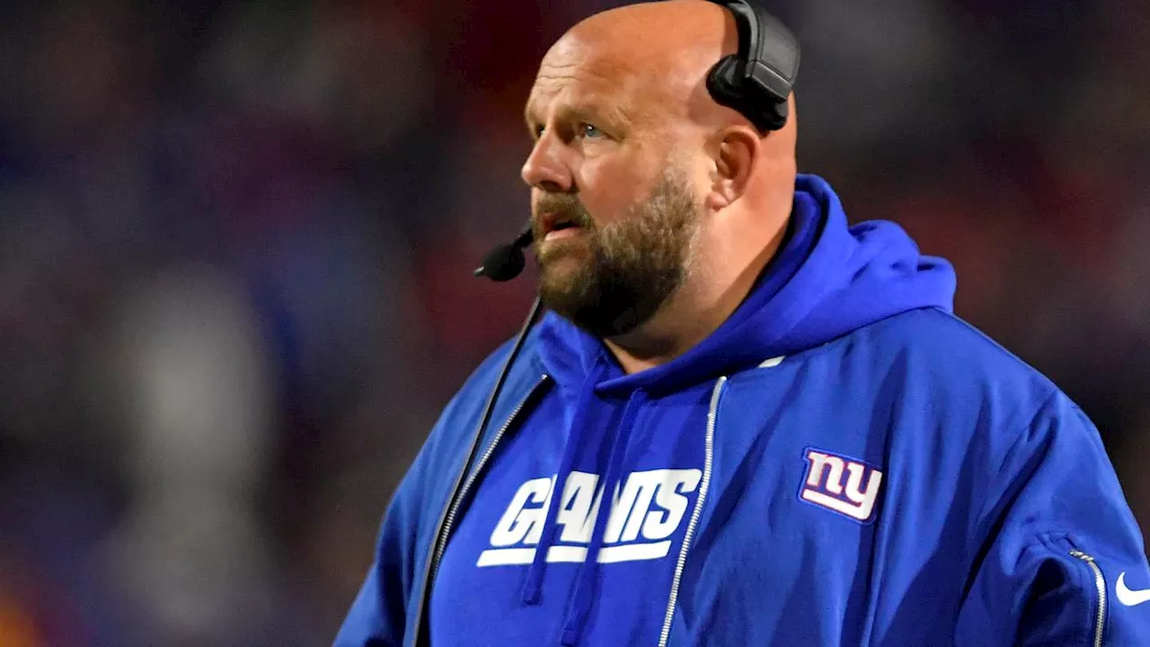 Giants have horrendous clock management error before halftime vs. Bills