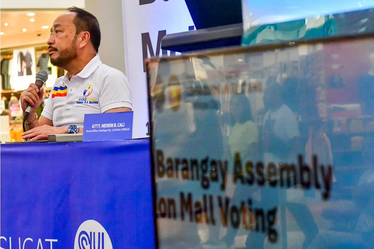 Comelec holds BSKE voter education mall caravan