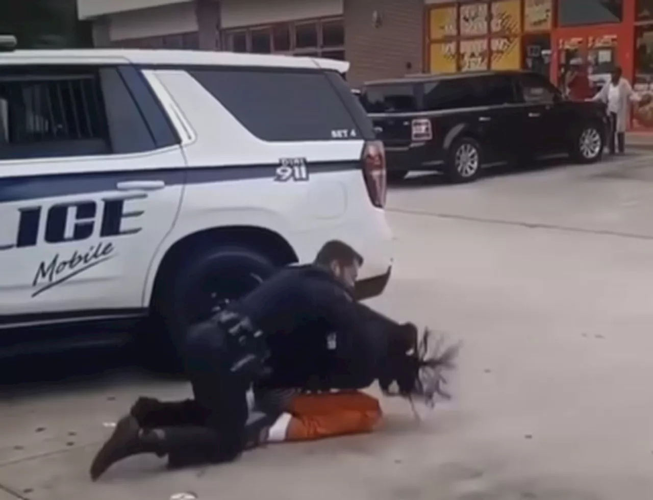 Mobile police officer beat handcuffed man because he grabbed his testicles, city official says