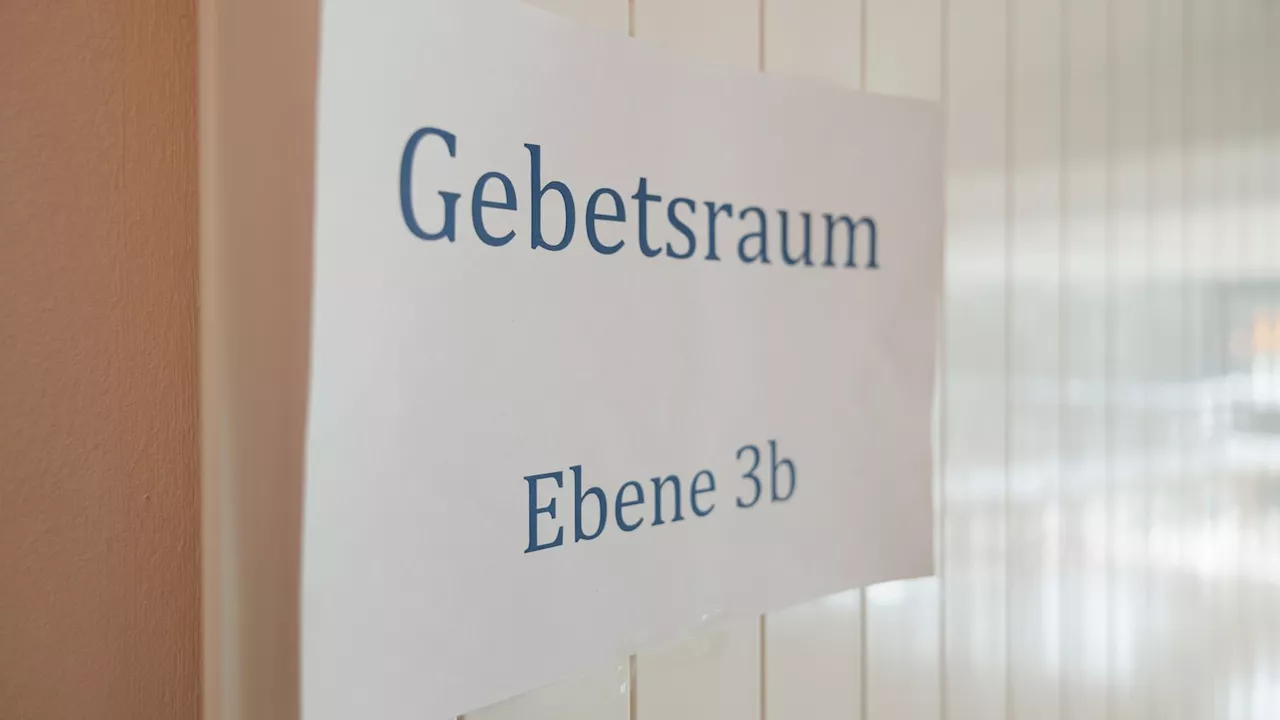 Räume für Gläubige an Bayerns Universitäten: Wohin zum Beten?