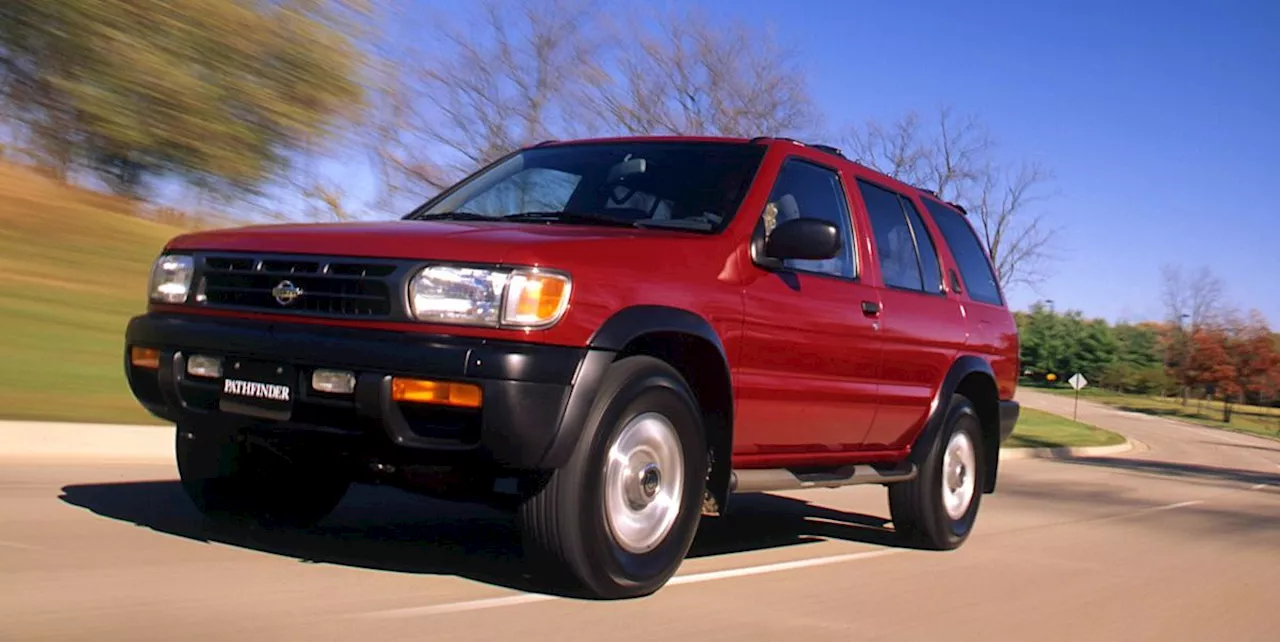 1996 Nissan Pathfinder SE Is High-Riding High Fashion