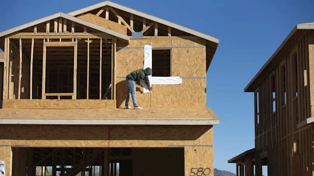 Homebuilder sentiment drops to 10-month low, as mortgage rates soar