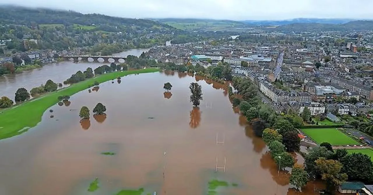 Council warned to 'step up' as region braced for further rainfall and floods