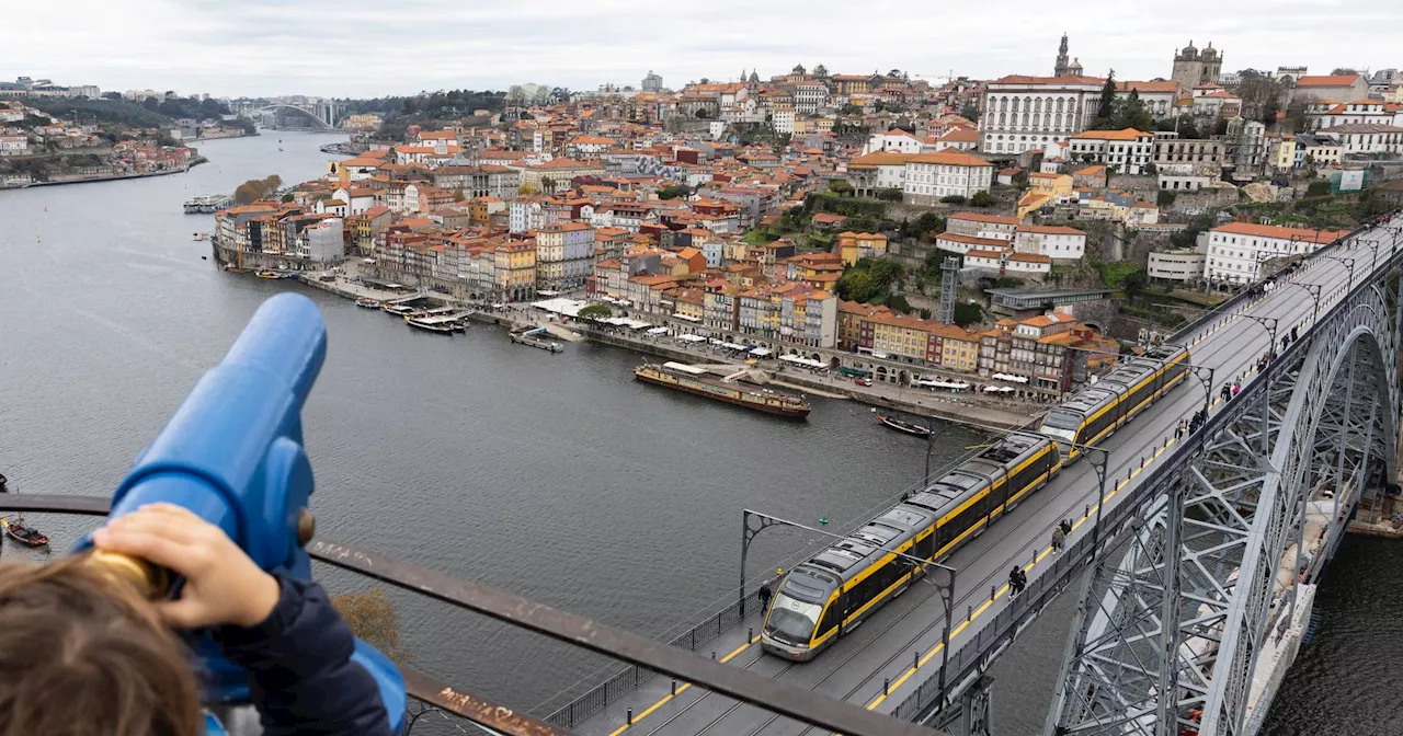 Assembleia Municipal do Porto quer reforço policial para atenuar insegurança “transversal a toda a cidade”