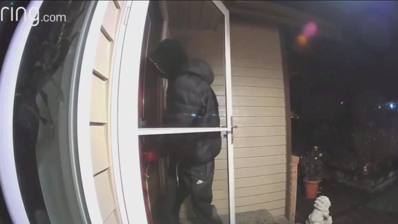 VIDEO: Attempted home invasion in Kent caught on doorbell camera