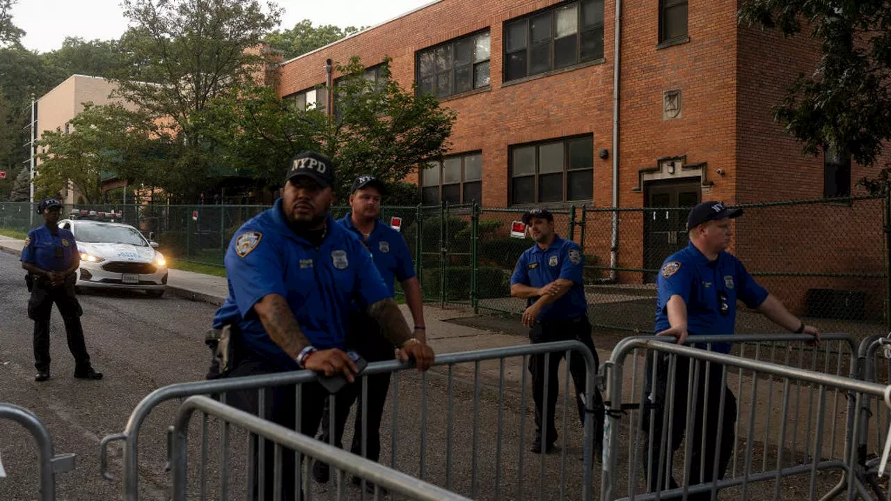 FDNY shuts down St. John Villa migrant shelter amid safety concerns