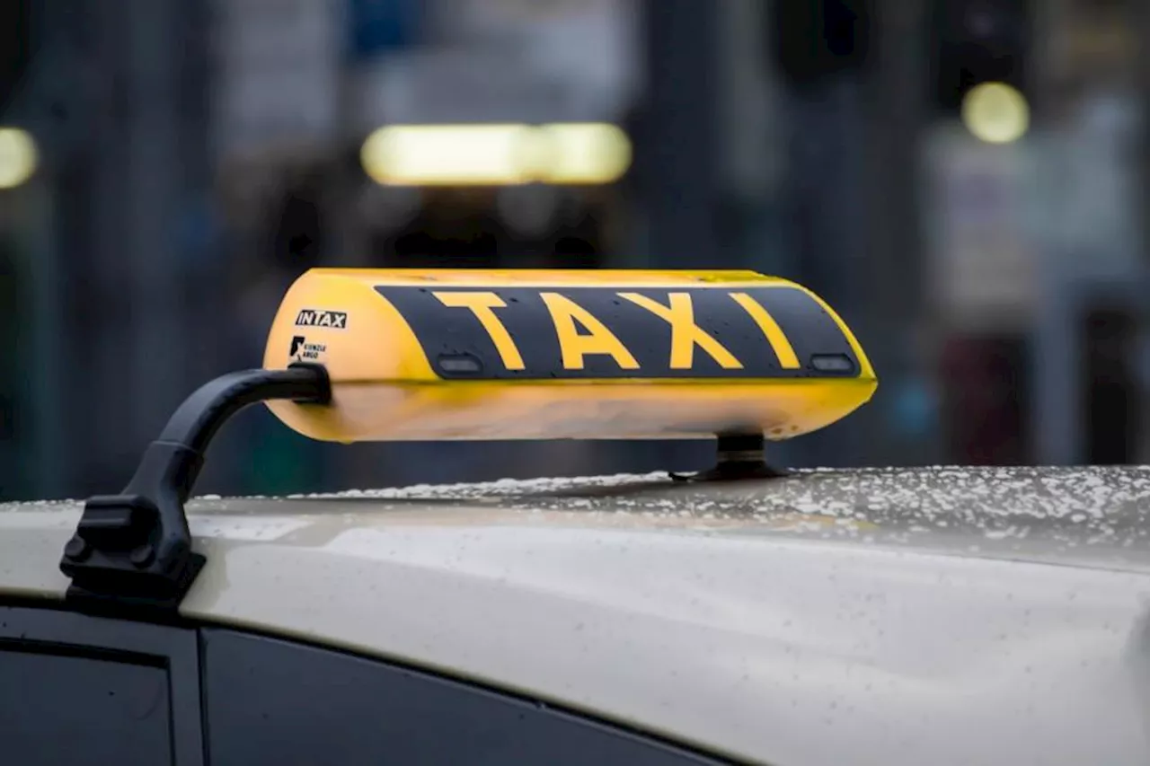 Taxi firm issue warning over Glasgow Airport drop-off's