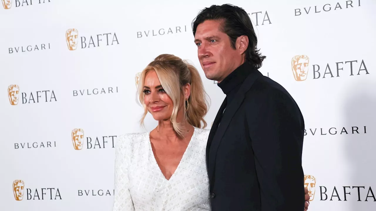 Vernon Kay shares adorable photo of Tess Daly's mini-me daughters