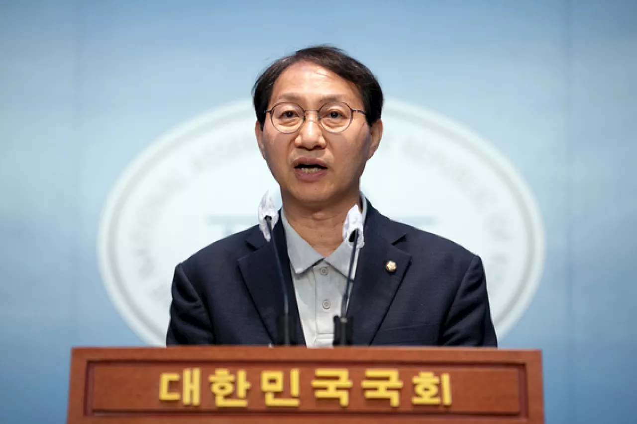 민주당, 의대 정원 확대에 '환영하지만 공공의대·지역의사제와 추진해야'