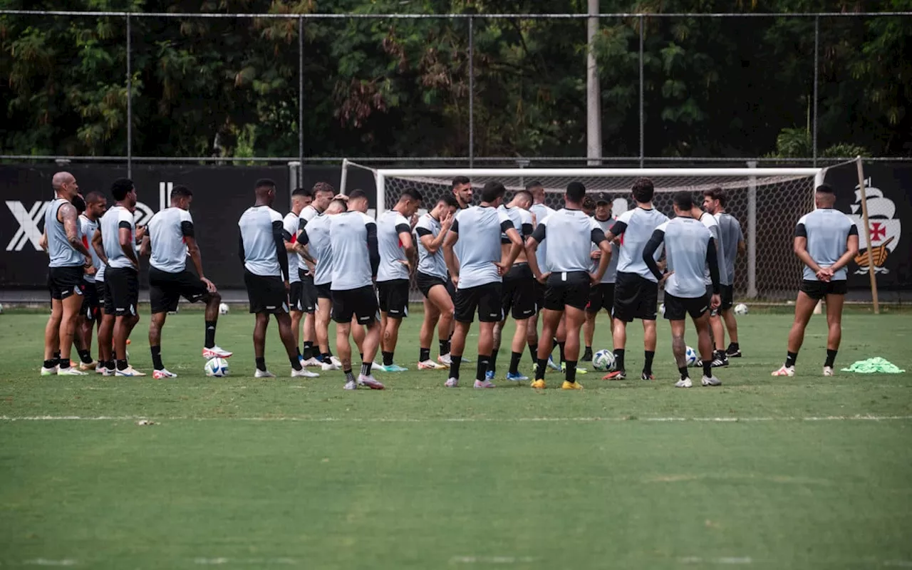 Provável escalação: Maicon e Payet devem ser titulares no Vasco diante do Fortaleza