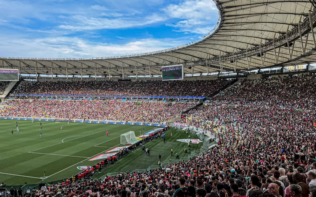 Torcida do Fluminense prepara festa em homenagem a Cartola contra o Corinthians