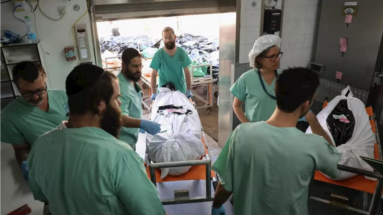 «D’une telle cruauté» : de Tel Aviv à Gaza, les corps s’empilent dans les morgues