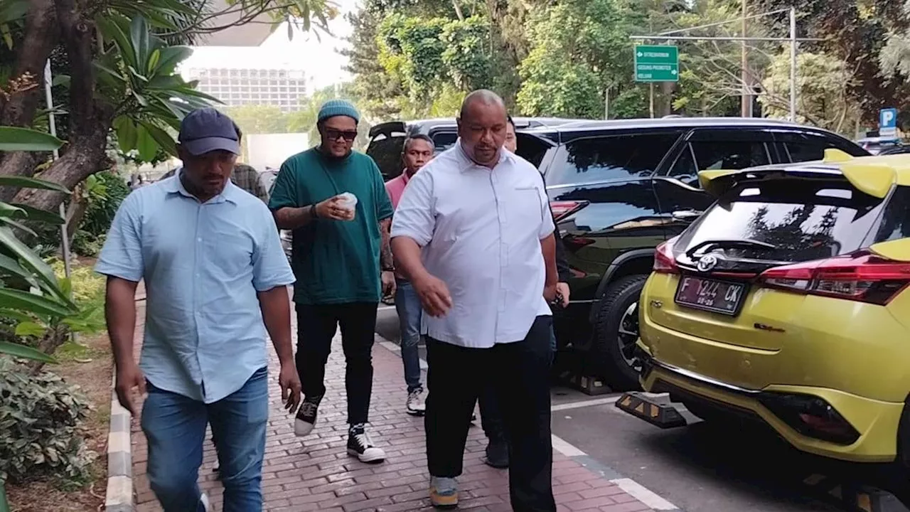 Virgoun, Inara Rusli dan Tenten Anisa Dikonfrontir di Polda Metro Jaya Atas Laporan Dugaan Perzinaan