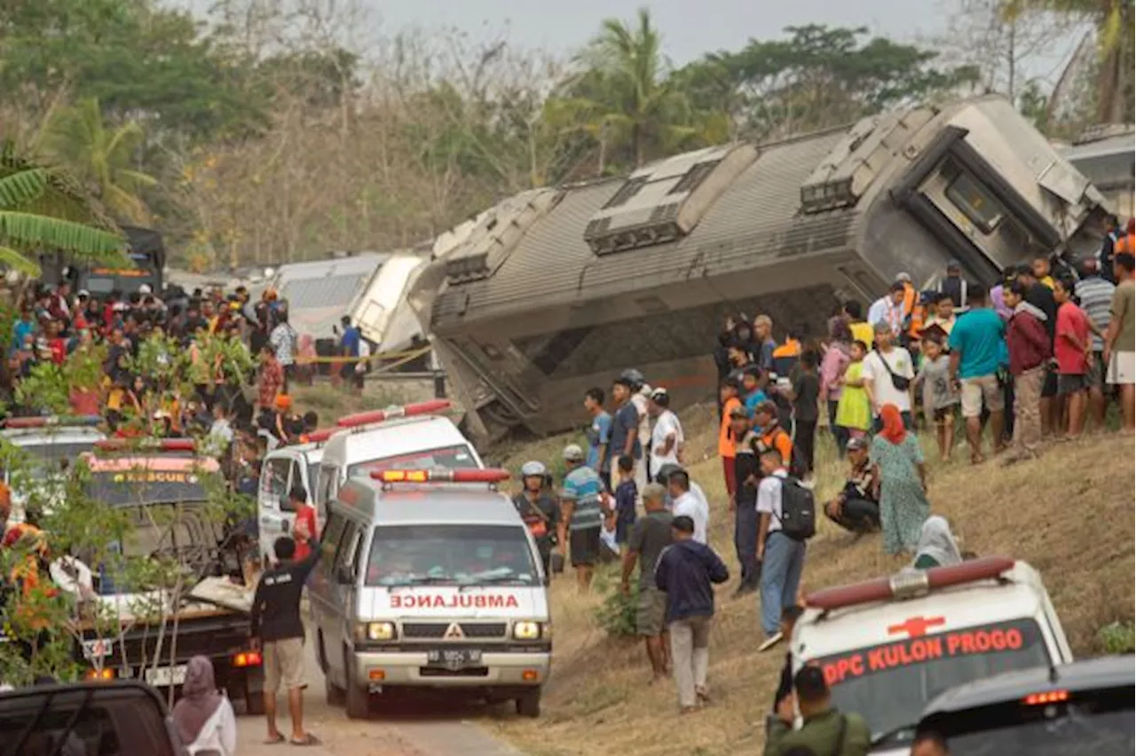 Ini Skenario Perjalanan Kereta Api Akibat Kecelakaan di Sentolo