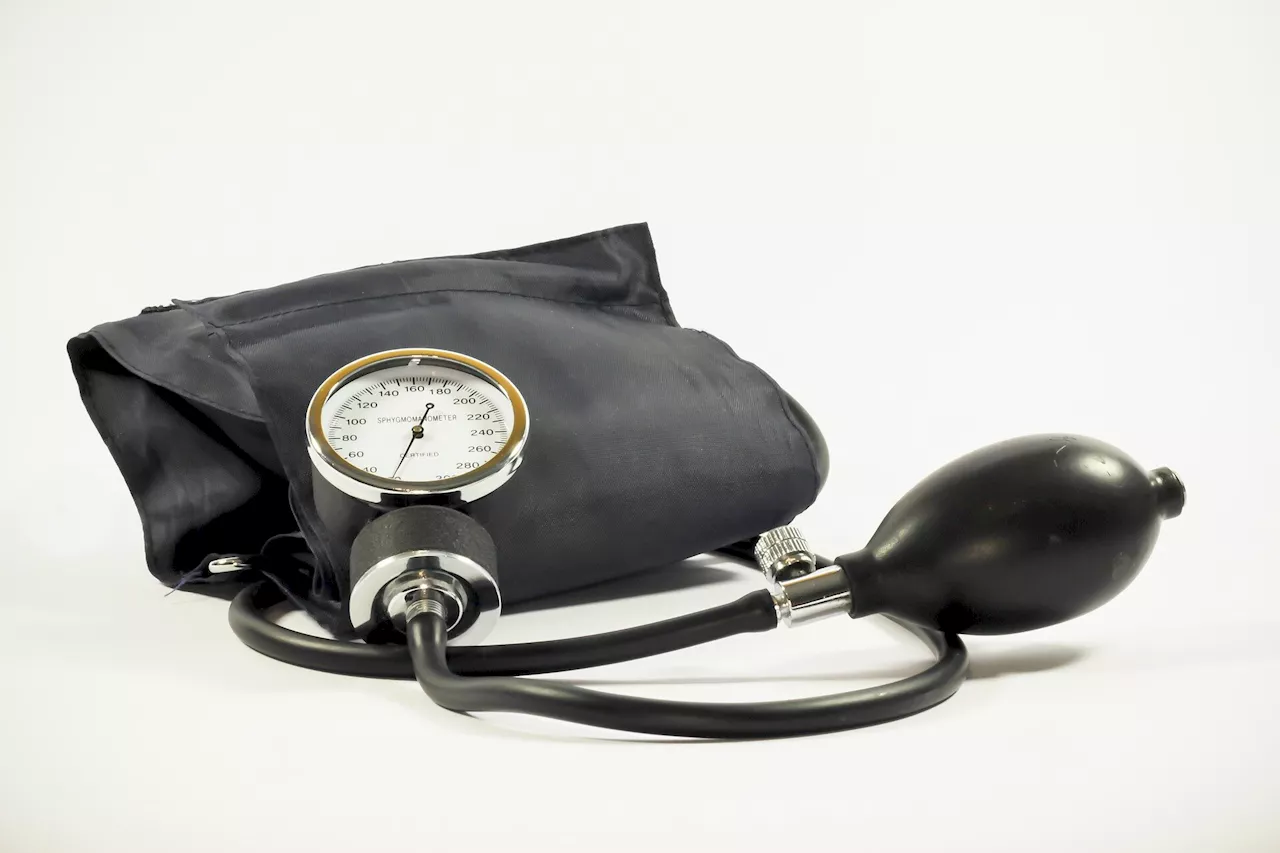 Fluctuating blood pressure: A warning sign for dementia and heart disease