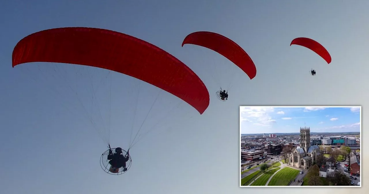 Woman sees paragliders over Doncaster and thinks Hamas is attacking