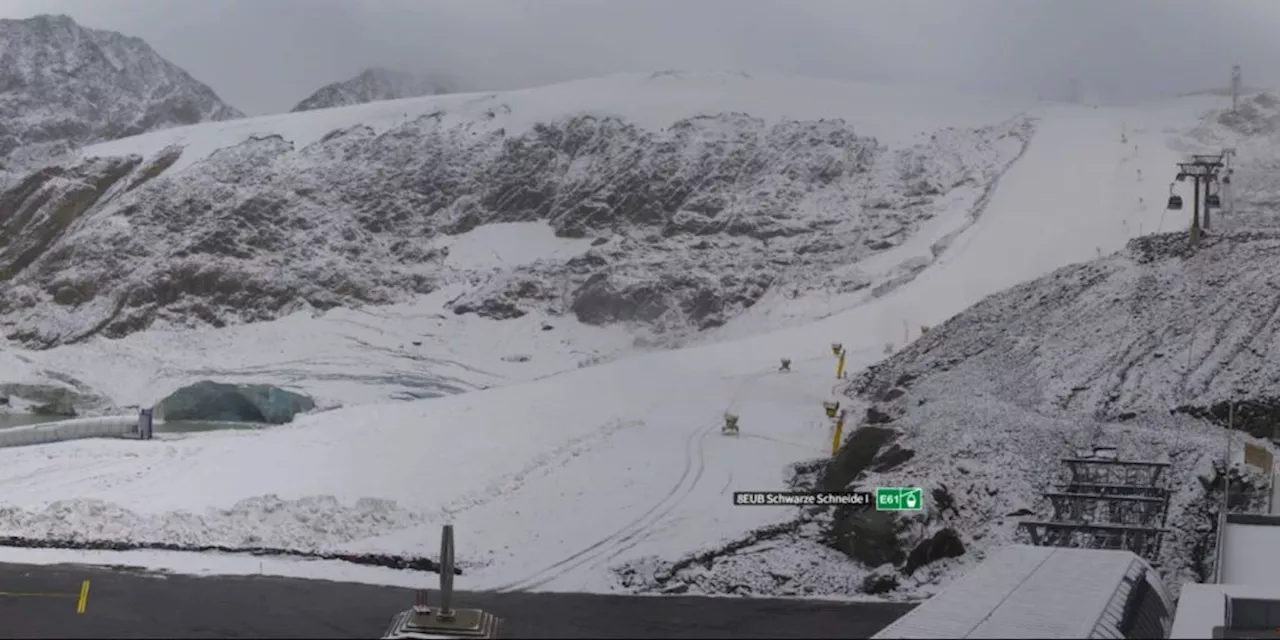 Es hat geschneit: Piste für Weltcup-Start in Sölden nimmt Formen an