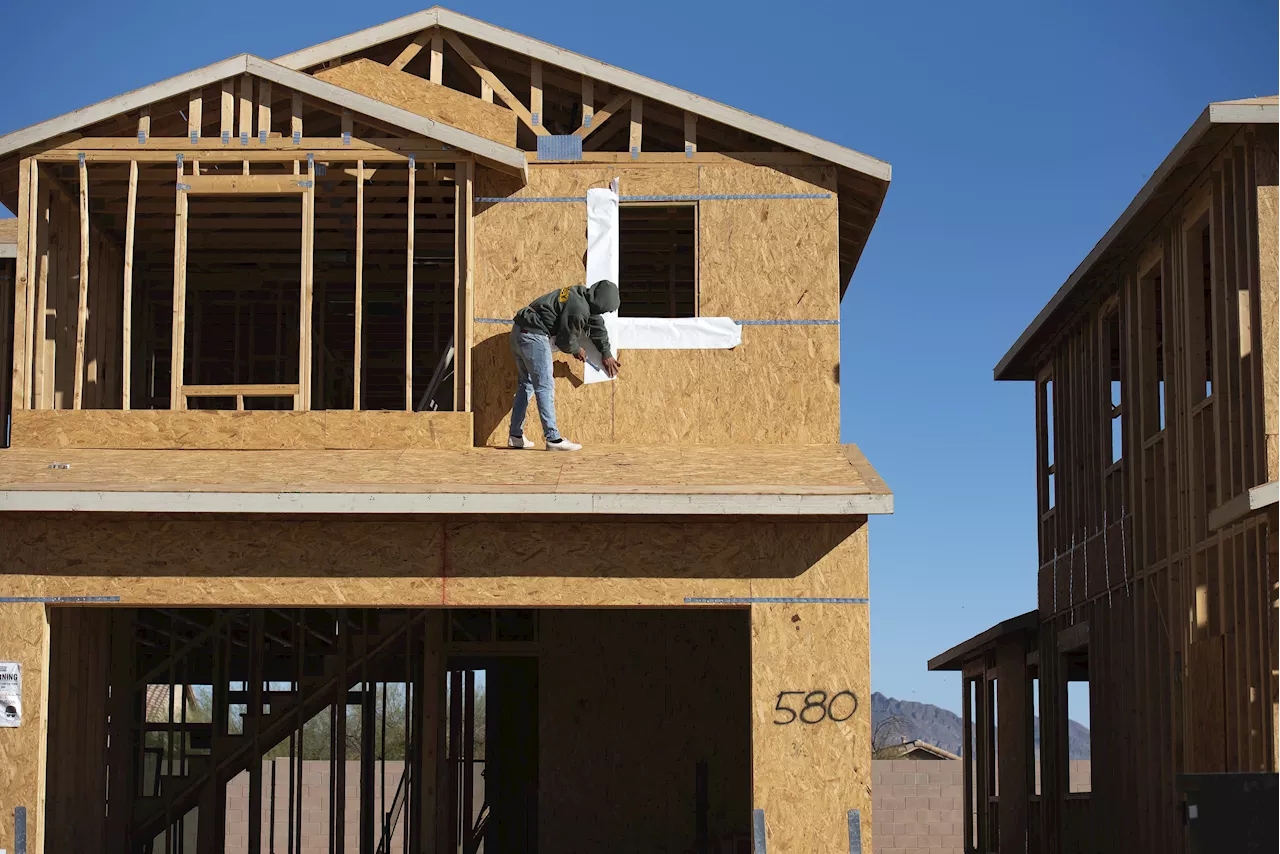 Homebuilder sentiment drops to 10-month low, as mortgage rates soar