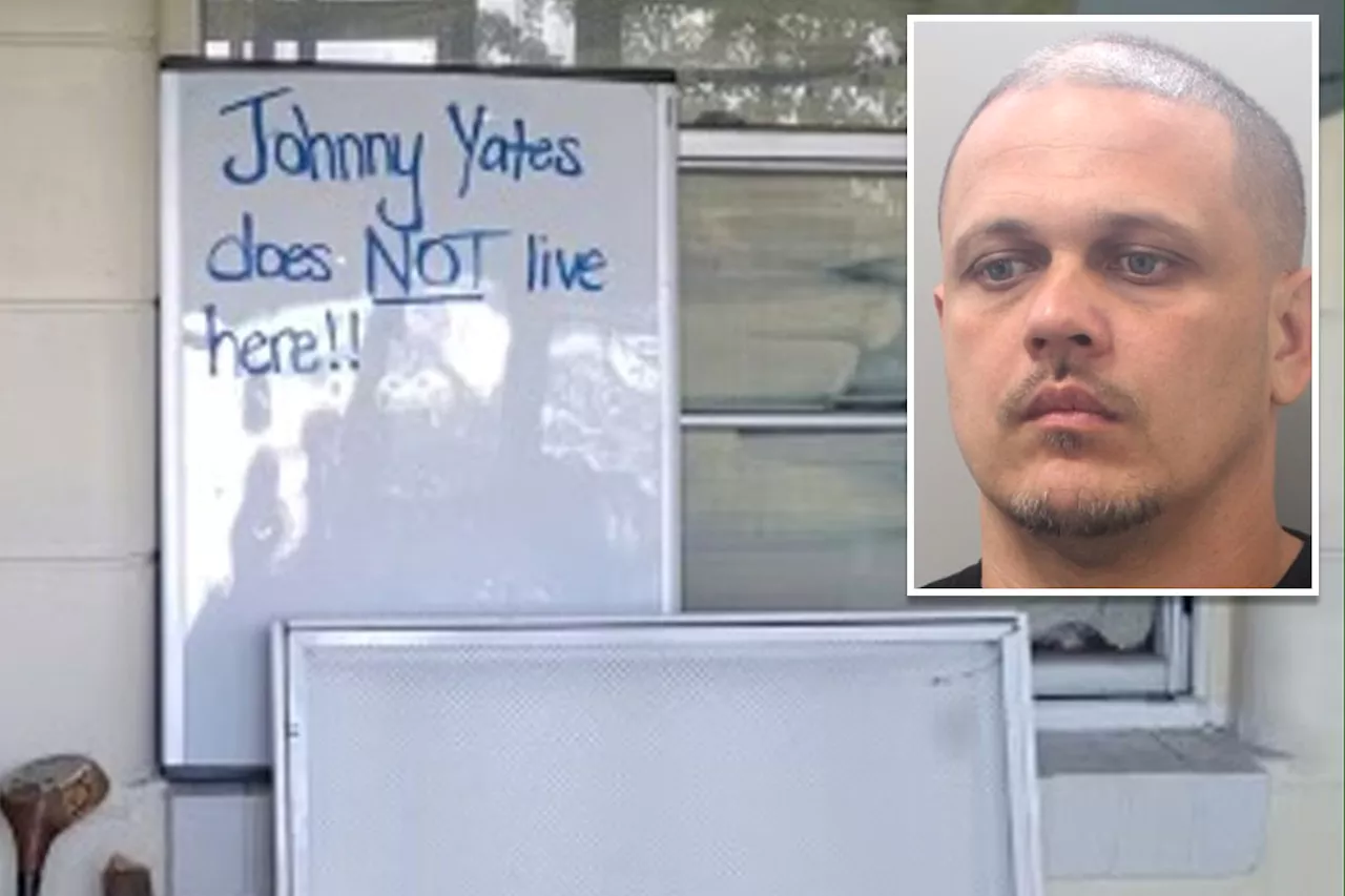 Wanted Florida man tried to throw cops off with 'I don't live here sign'