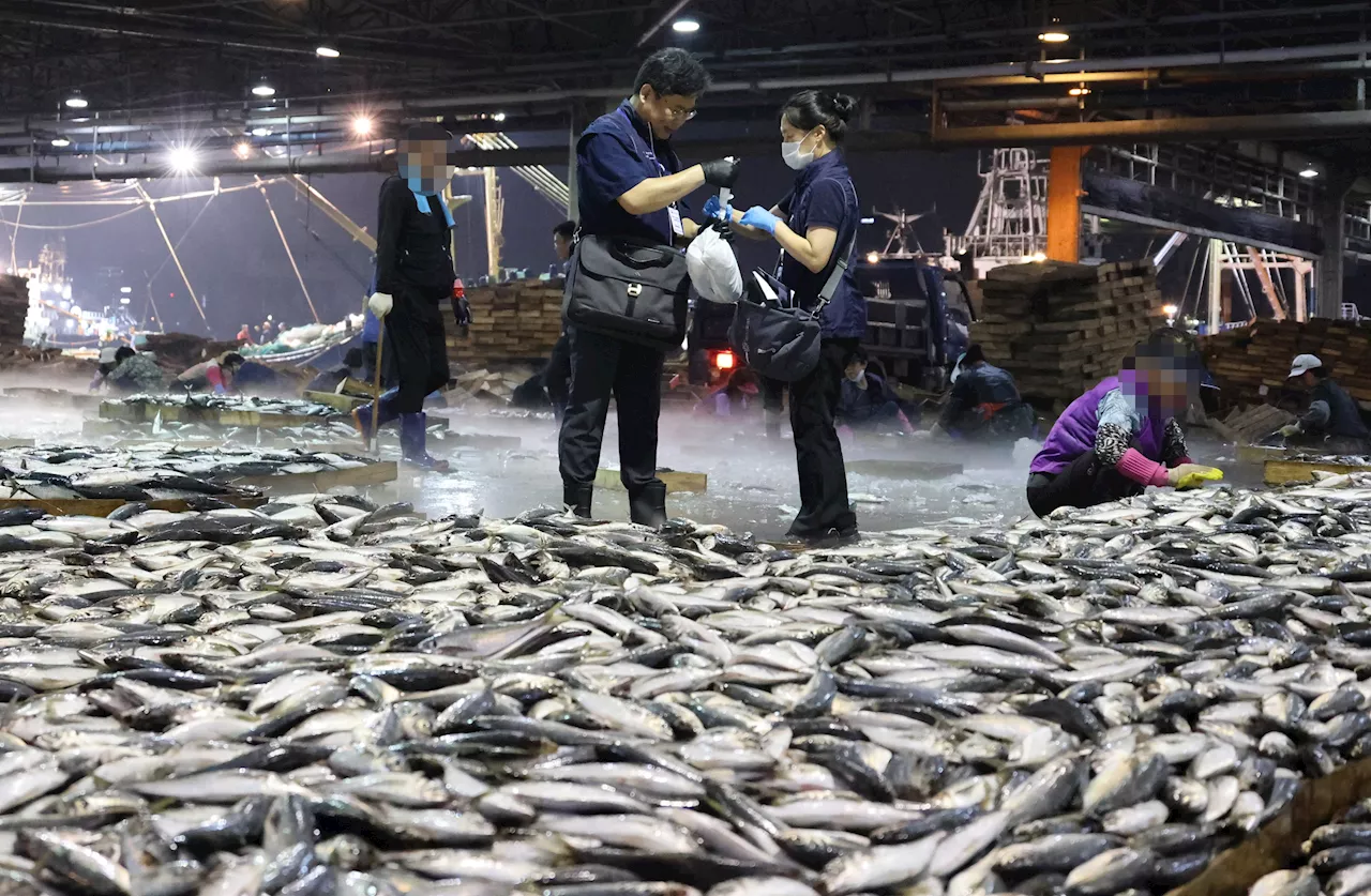 러시아도 일본산 수산물 수입 금지... 일본 '매우 유감'