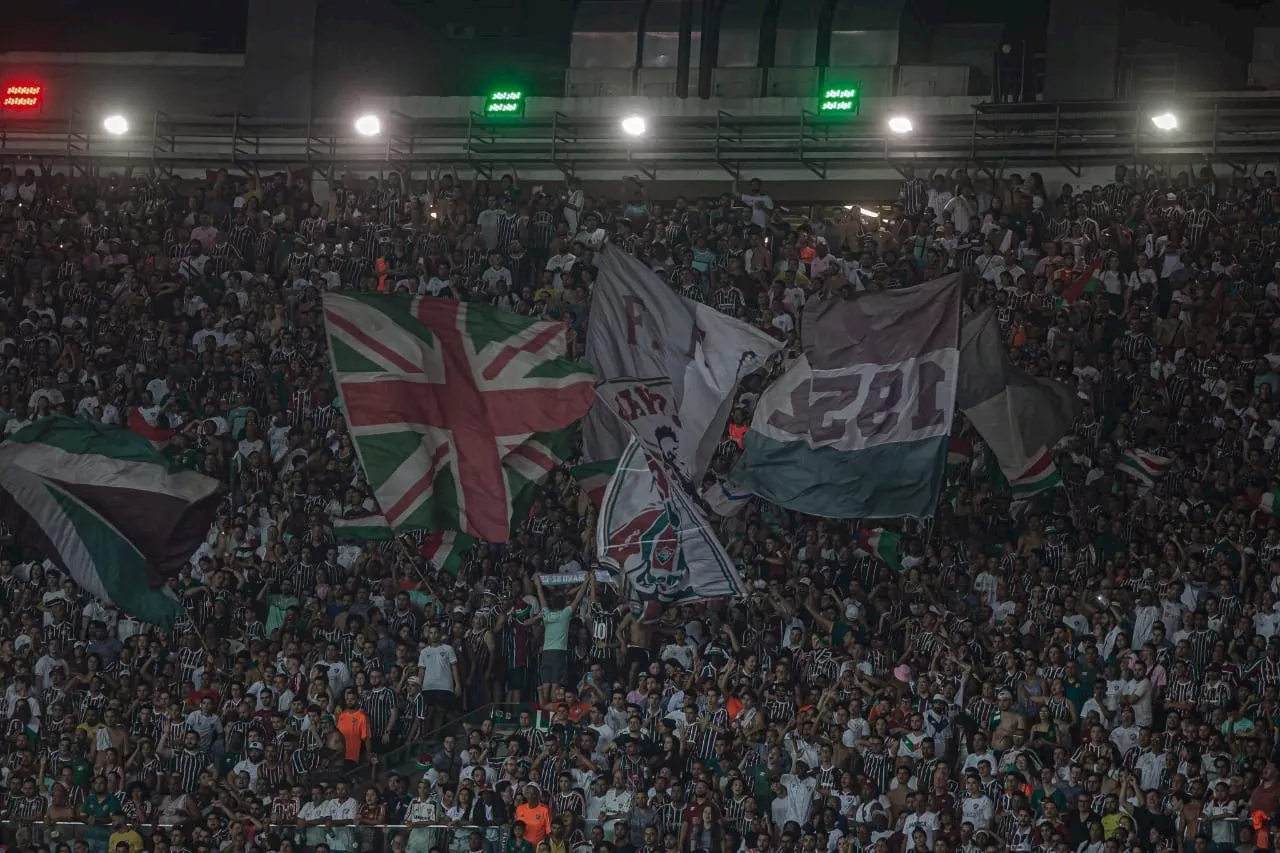 Torcida do Fluminense arrecada mais de R$ 200 mil para festa na Libertadores